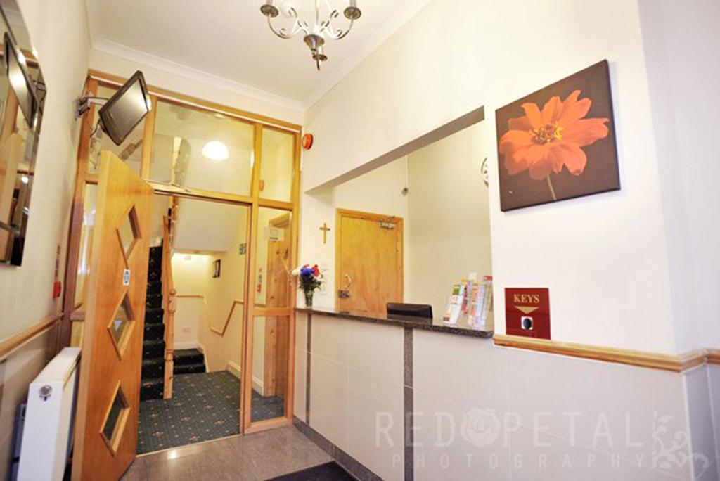לונדון Elmwood Hotel מראה חיצוני תמונה